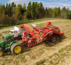 John Deere goes off-boarding with Spudnik