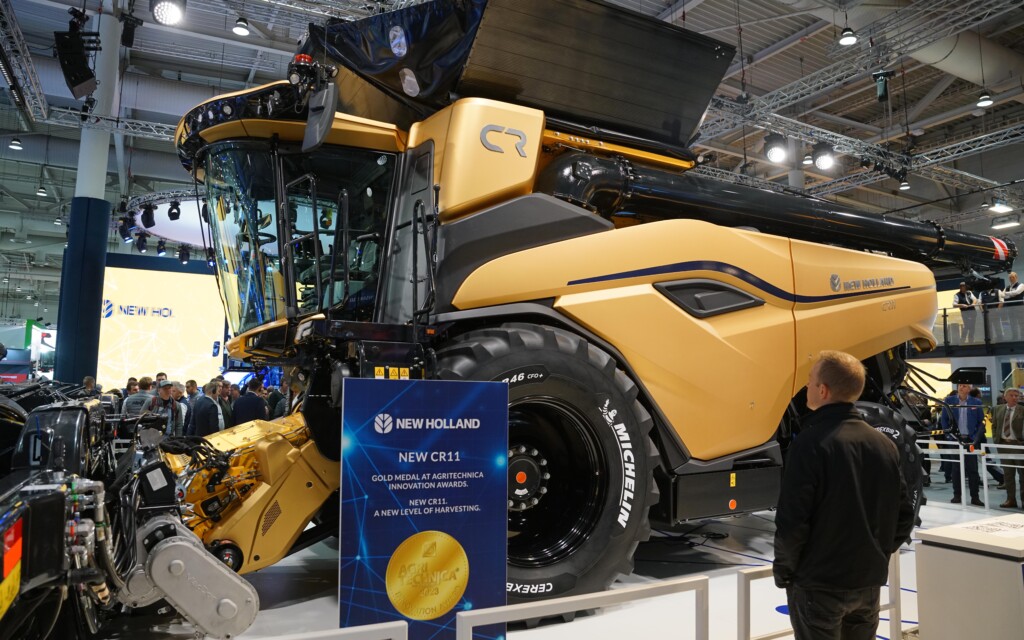 CR11 combine at Agritechnica