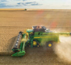 John Deere brings tractor control to walker combines